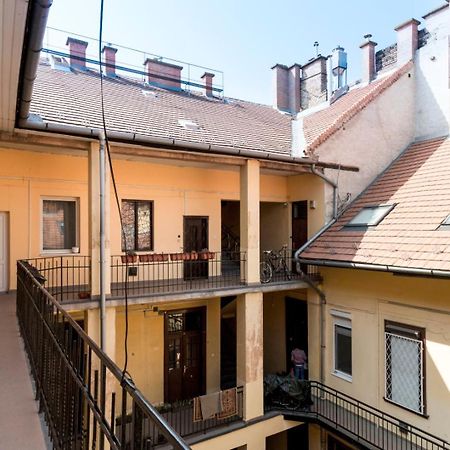 Atosland Apartment Budapest Exterior photo